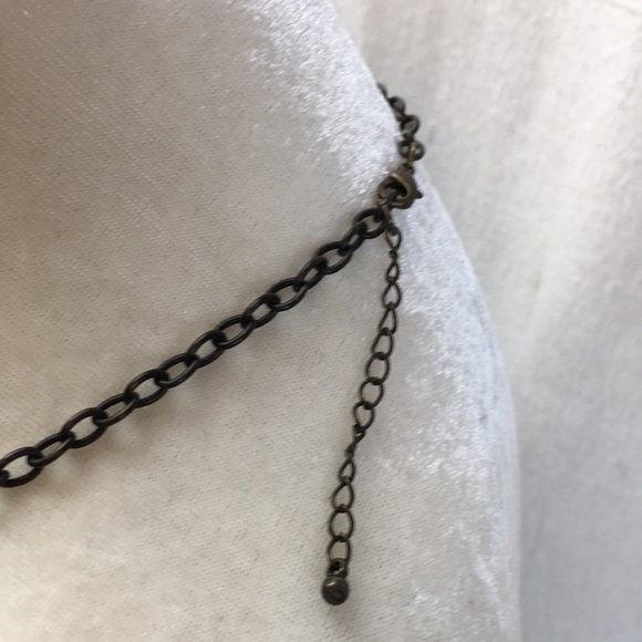 Monarch Inspirations “imagine” rhinestone necklace - Picture 4 of 9